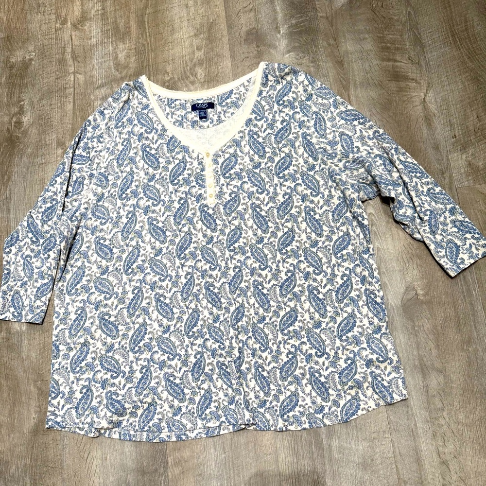Chaps Cream with blue paisley print 3/4 sleeve Henley style top